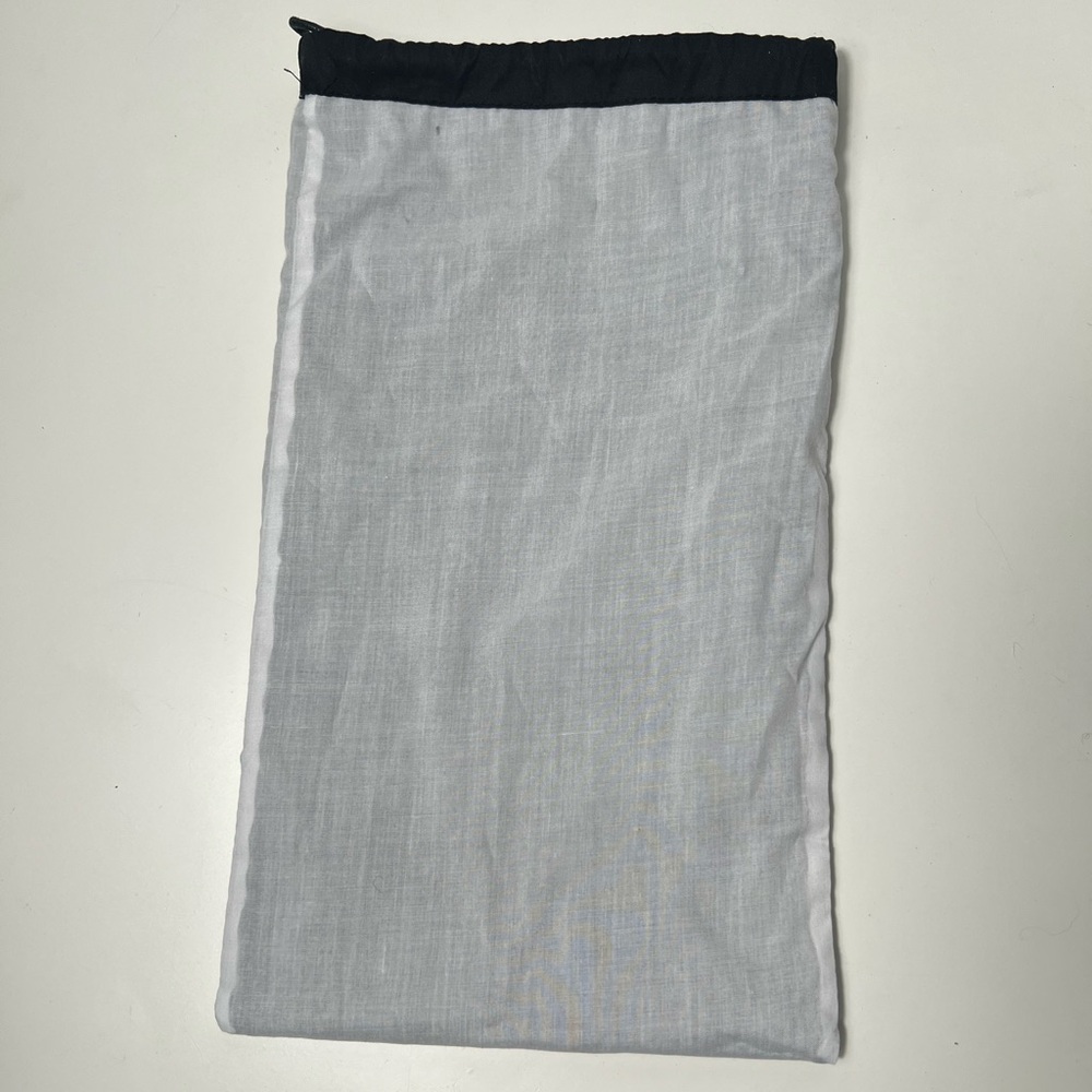 Givenchy Authentic Adjustable Drawstring Woc Hand… - image 7